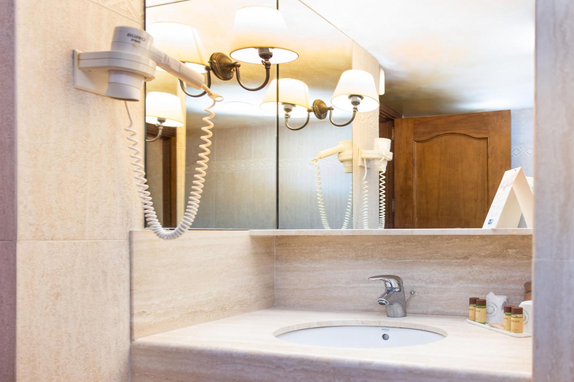 Rvhotels Vila De Tossa (Adults Only) Tossa de Mar Ngoại thất bức ảnh